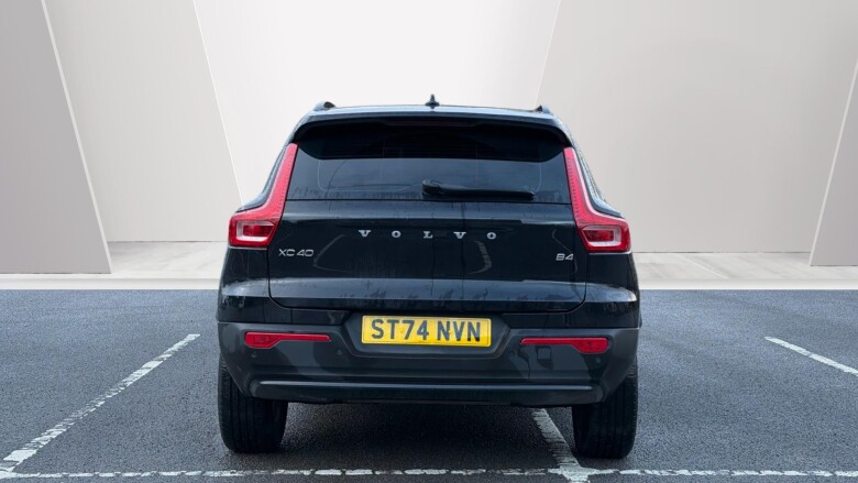 Volvo XC40 2.0 B4P Plus Dark 5dr Auto Petrol Estate